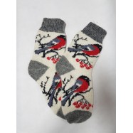 Шерстяные носки со снегирями на ветке белые с темно-серым